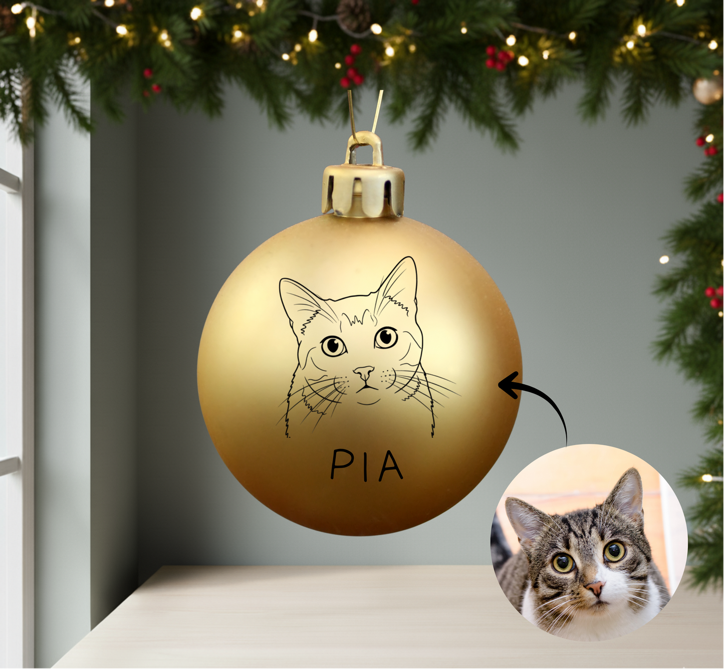 Personalisierte Christbaumkugel mit Katzenportrait und Name 🎄