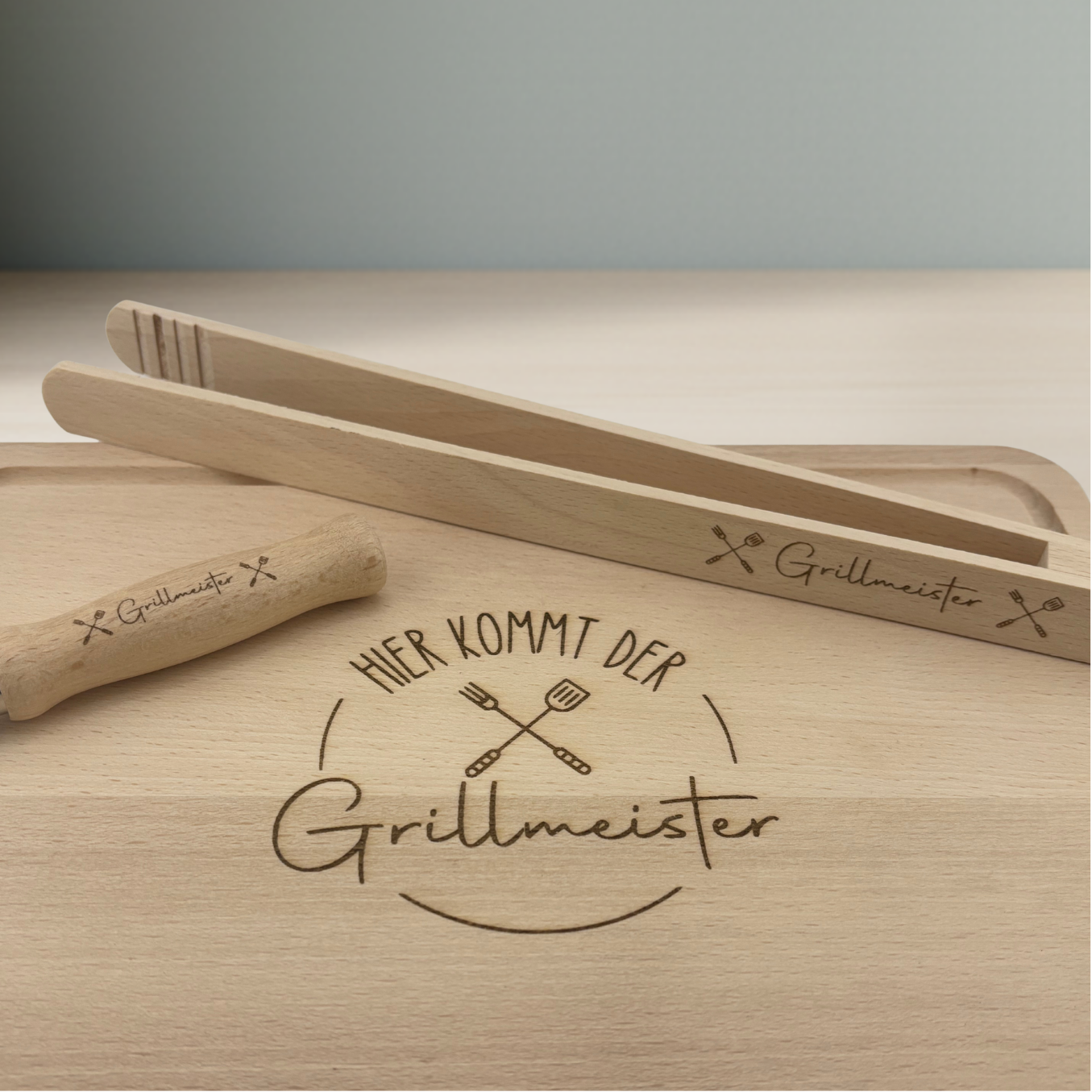 BBQ / Grill Set aus Buchenholz