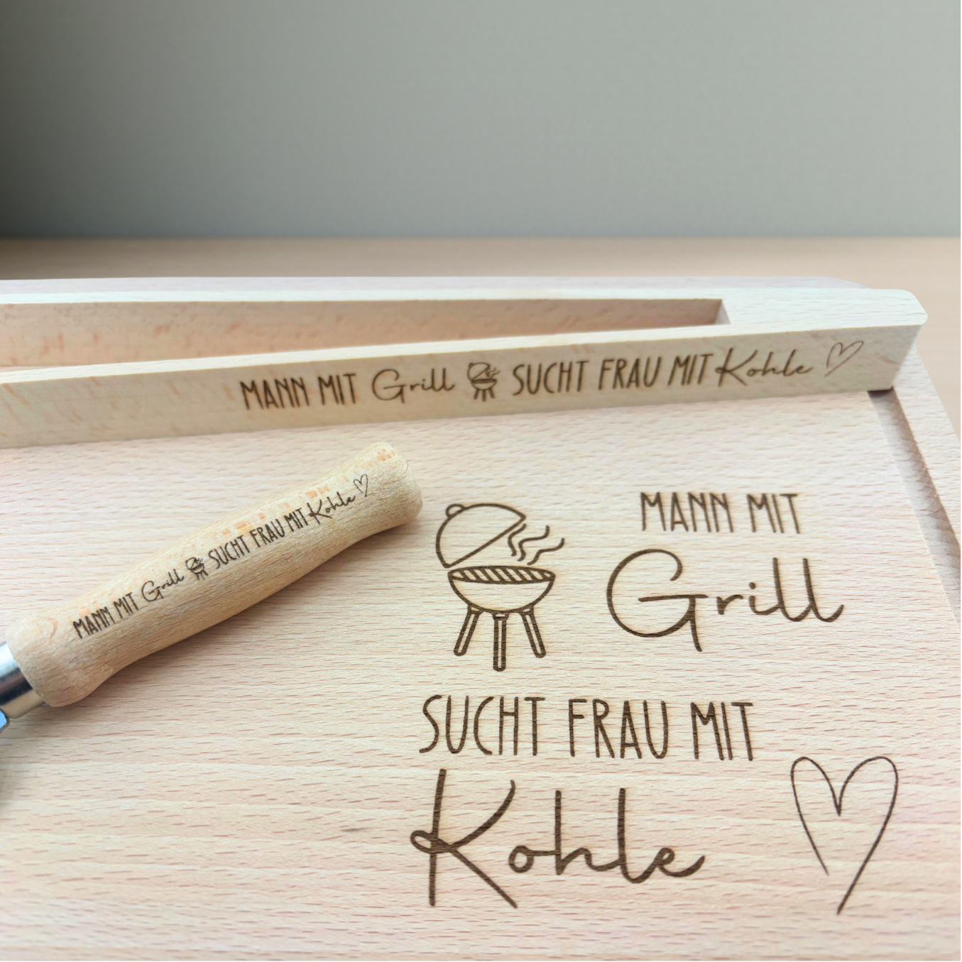 BBQ / Grill Set aus Buchenholz