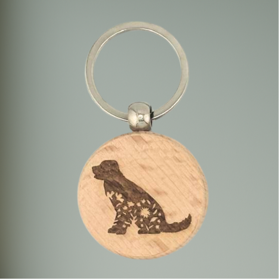 Holz-Schlüsselanhänger mit floralen Tiermotiven – Hund, Katze, Pferd